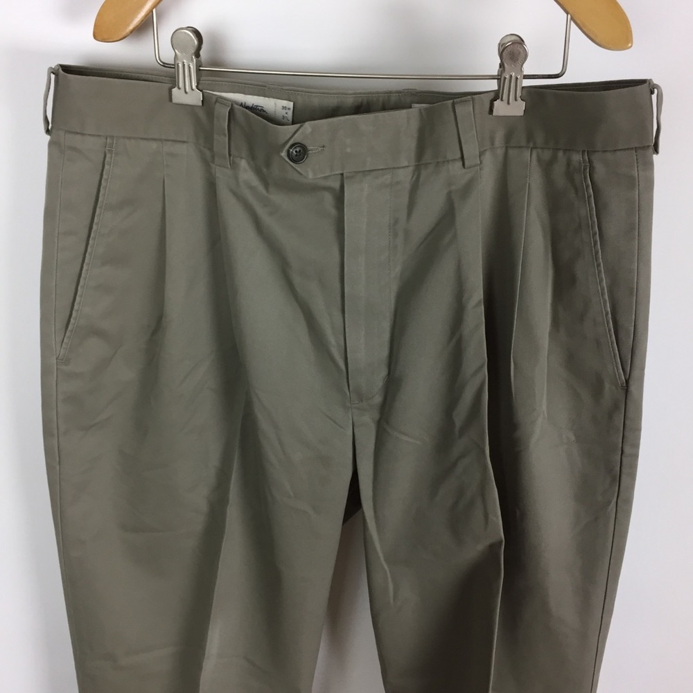 John W. Nordstrom Double Pleated Cotton Pants - Picture 2 of 6